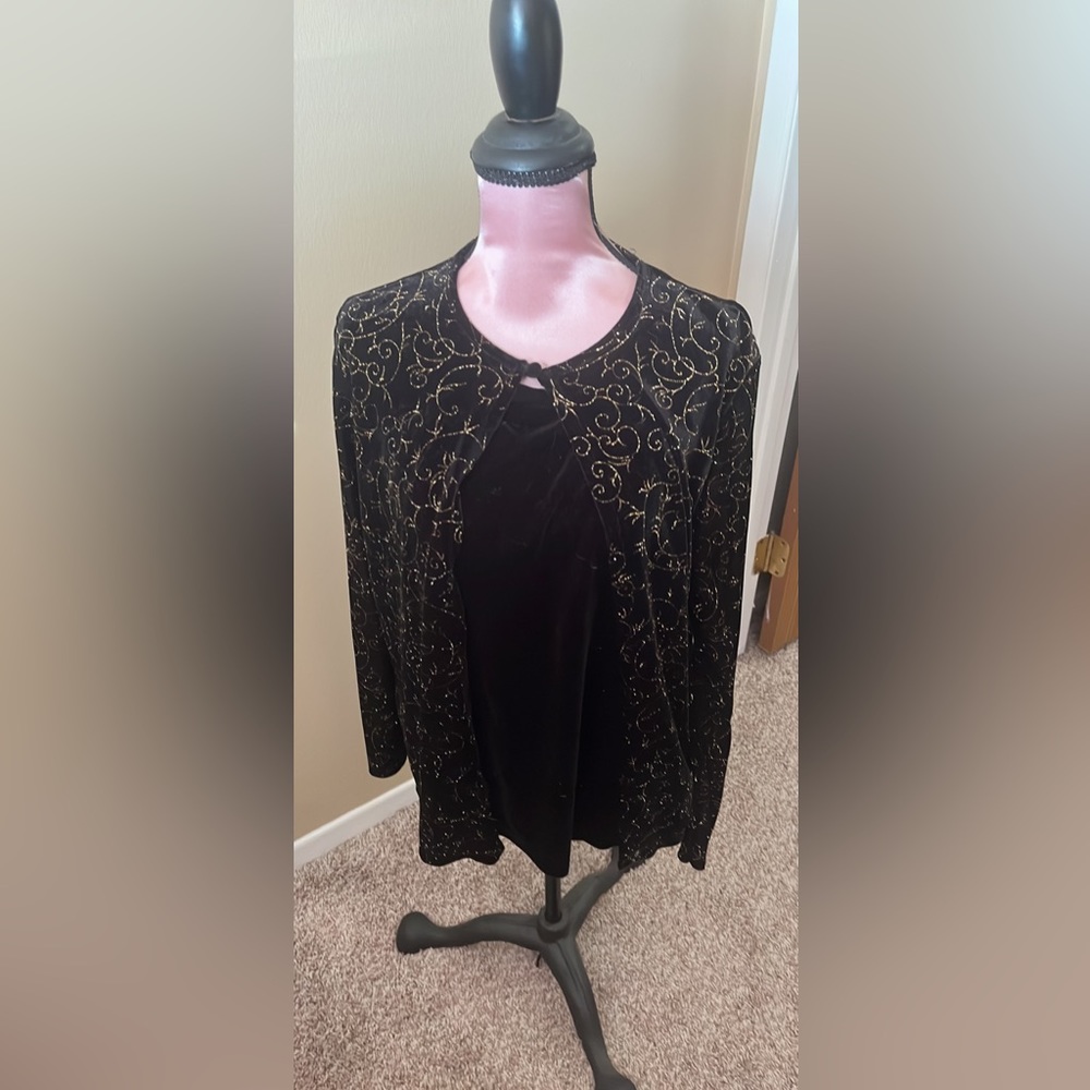 gothic vintage black velvet with gold sparkle